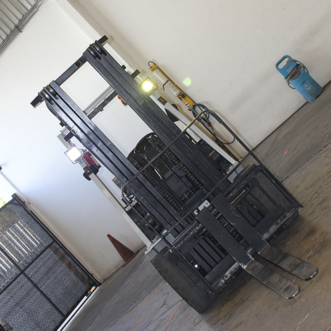 Montacargas seminuevo, marca UNICARRIERS (Antes NISSAN) Año 2016 precio+IVA